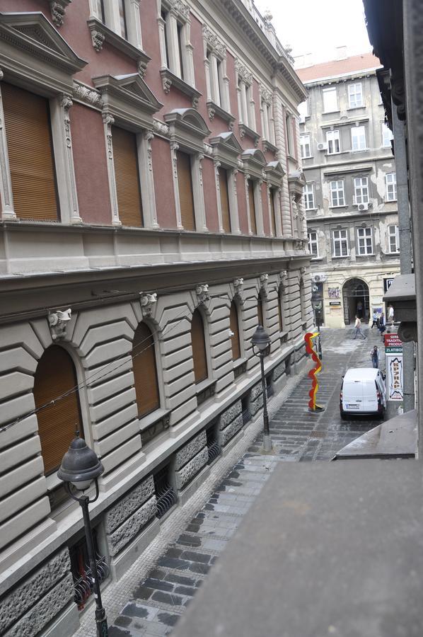 Urban Studio In City Center Belgrád Kültér fotó